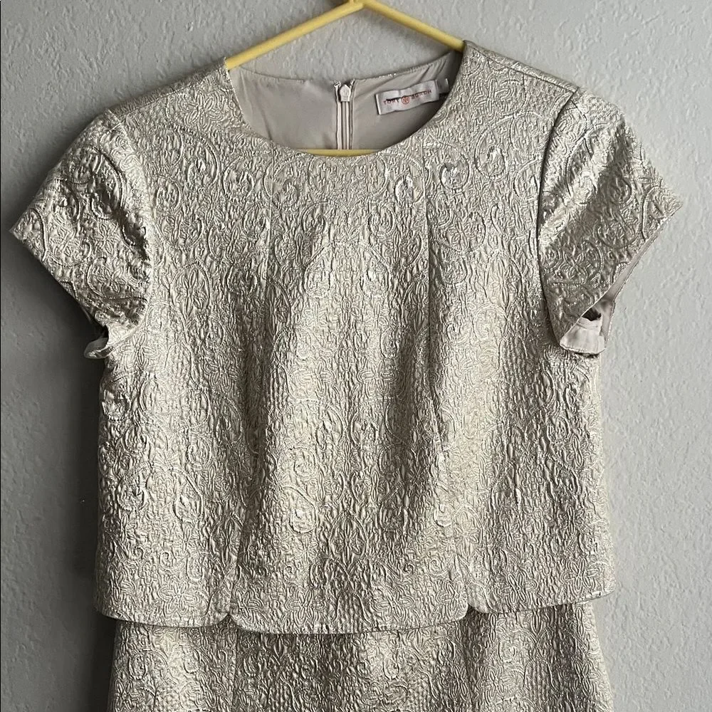 Tory Burch chic cream